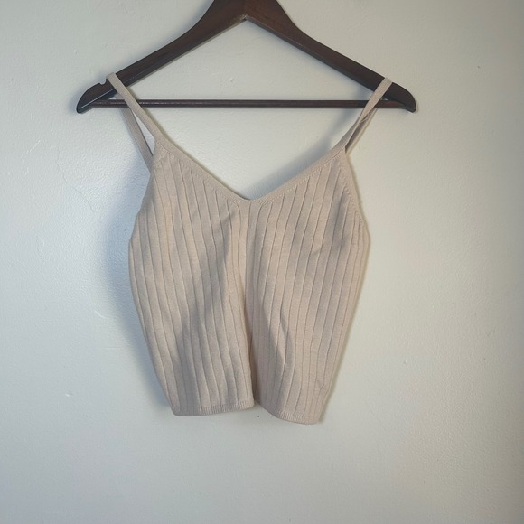 Abercrombie & Fitch Tops - EUC Abercrombie & Fitch Camisole Soft A&F Collection Size L Beige Ribbed Knit